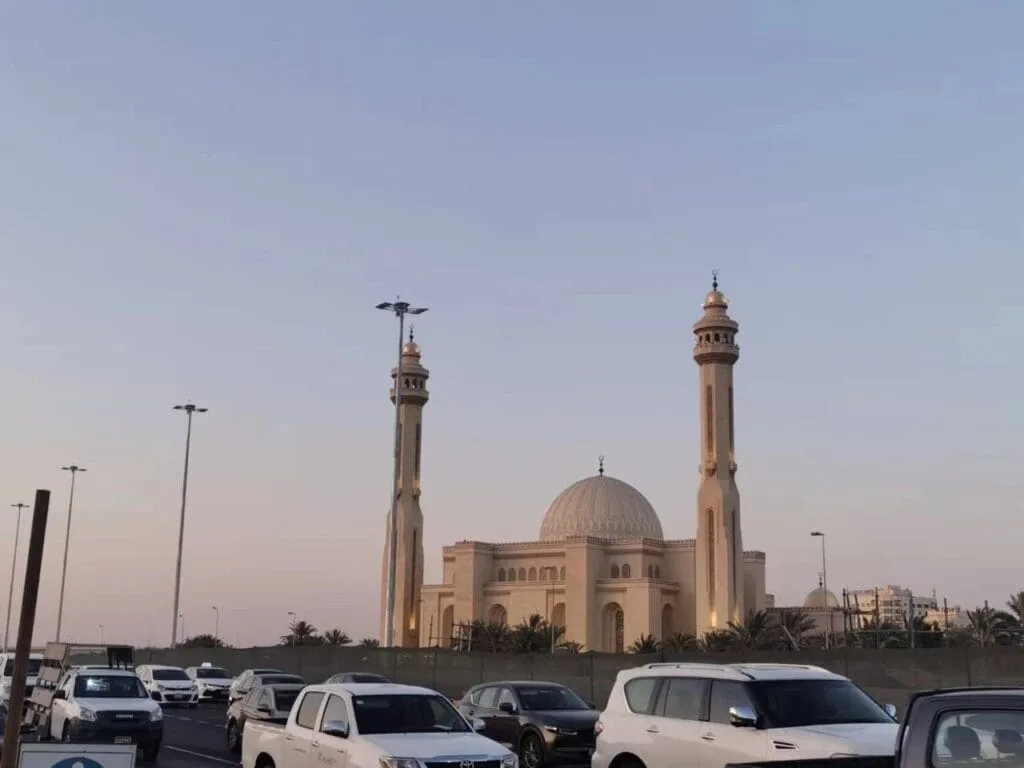 Traditional Juice Co. features two delicious flavors that we carry at Crescent City Vape in New Orleans, Lola and White Tiger.